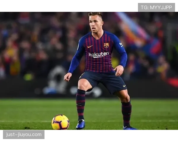 哈维本赛季前插与直塞频率提升，如何更有效撕开对手防线？