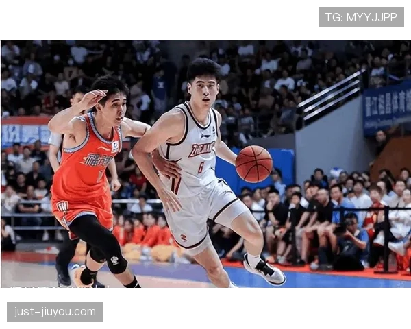 解析“违体犯规”具体含义及NBA规则中的具体适用场景